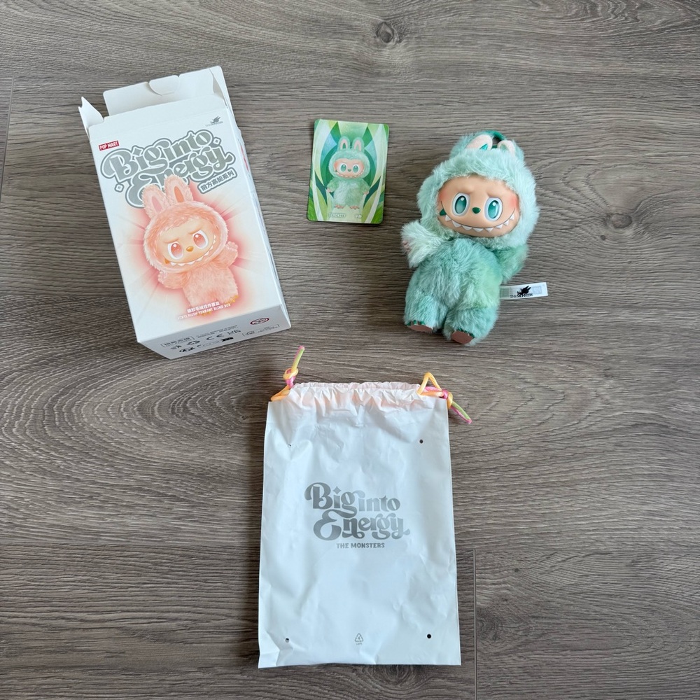 🆕 Authentic Pop Mart Labubu THE MONSTERS Big Into Energy v3 - Serenity